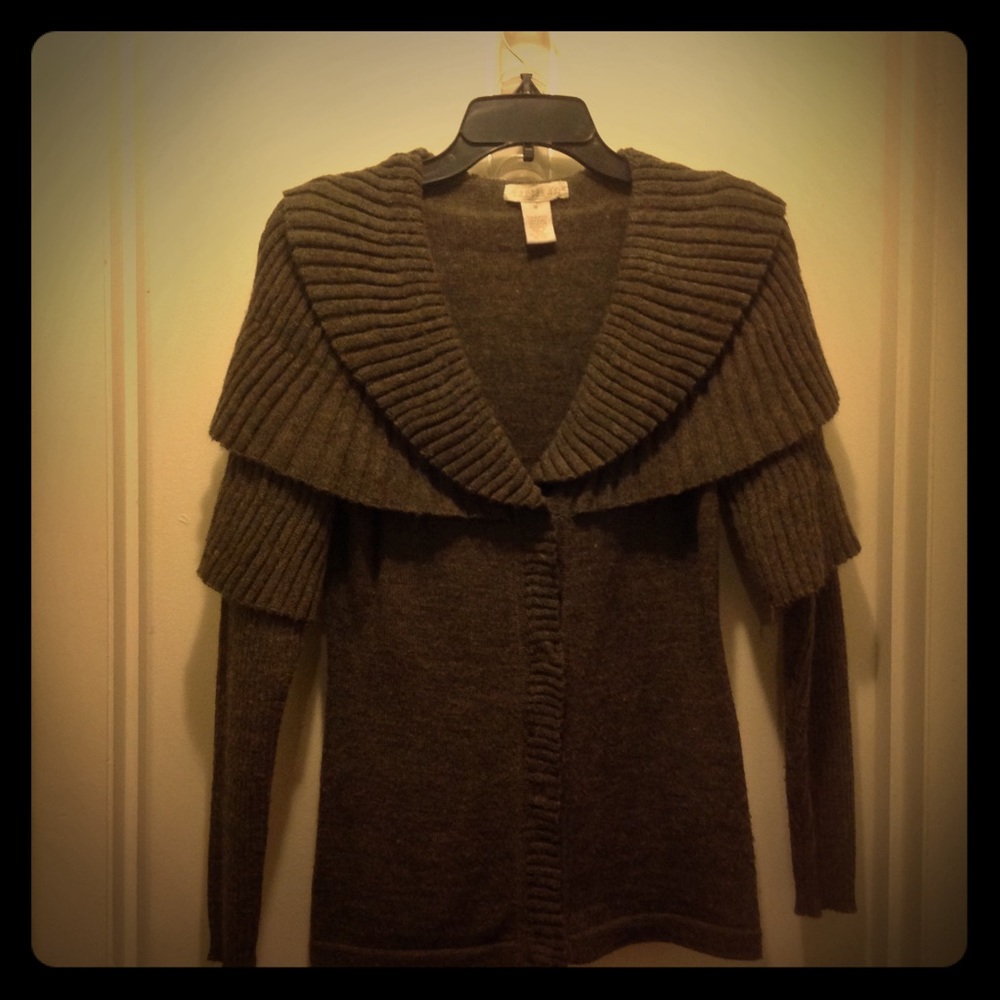 Elegant Modern Cardigan